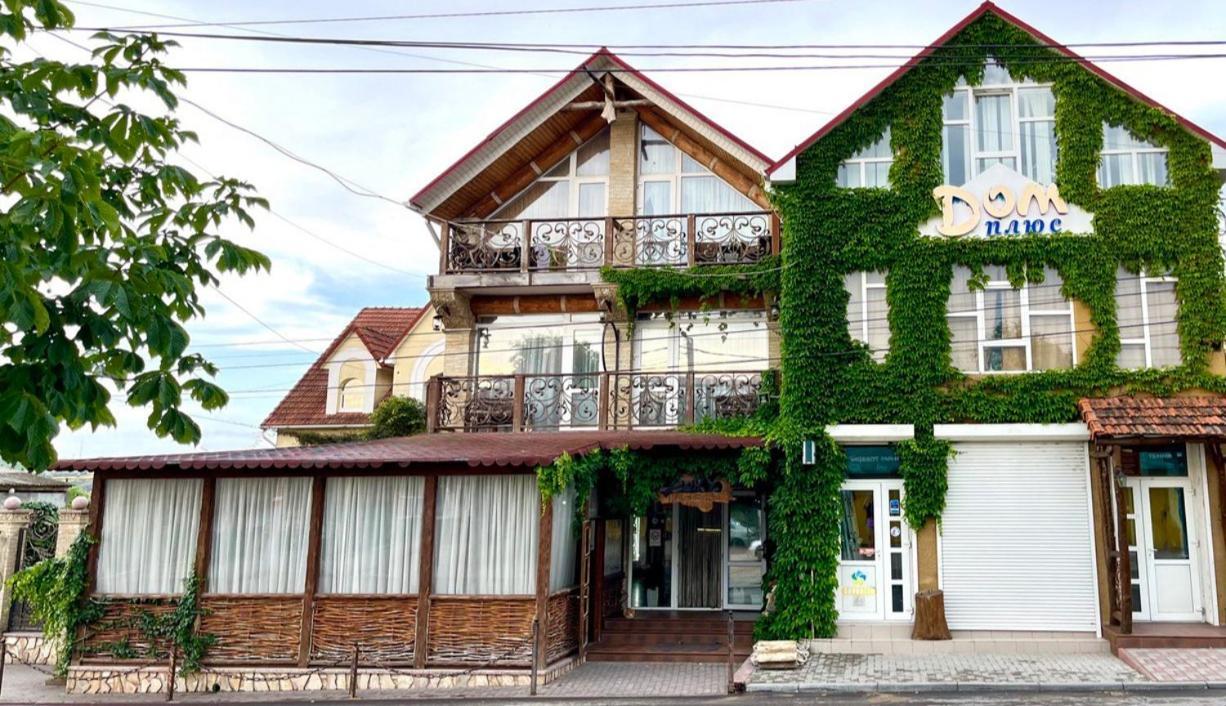 Comrat Racu酒店 外观 照片