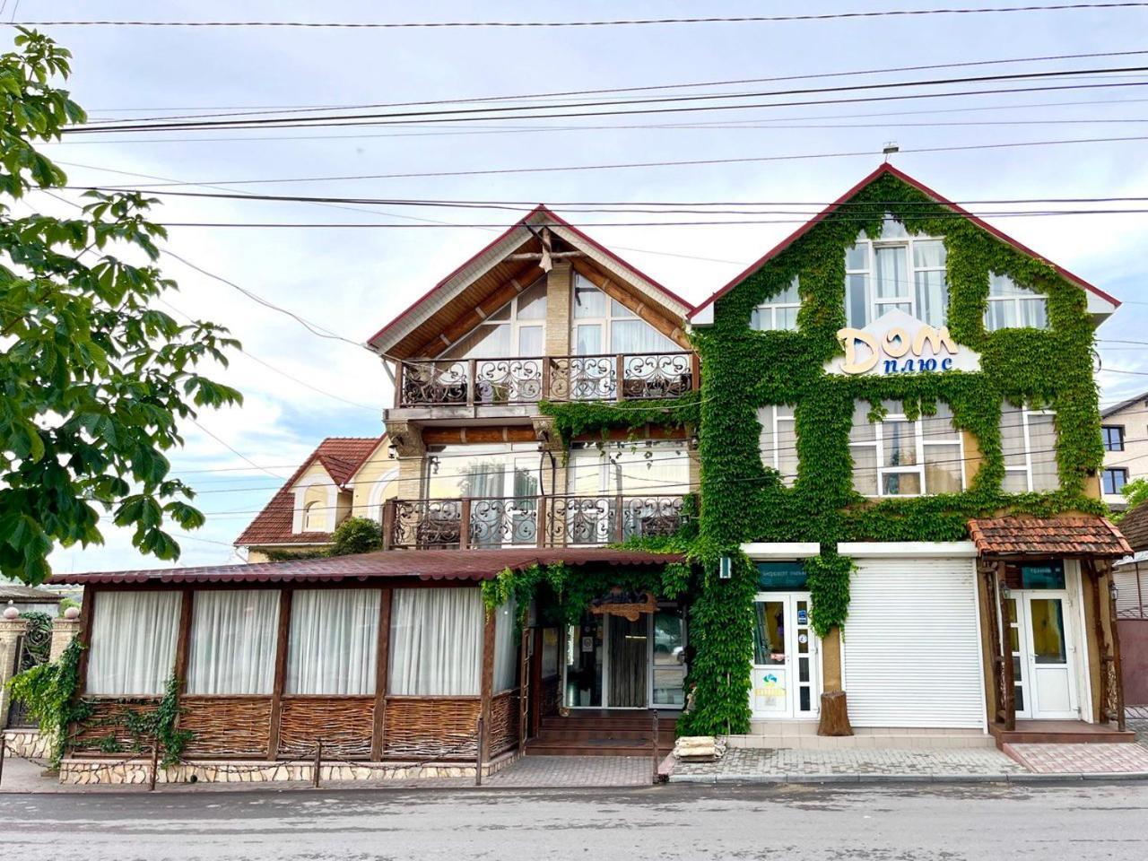 Comrat Racu酒店 外观 照片
